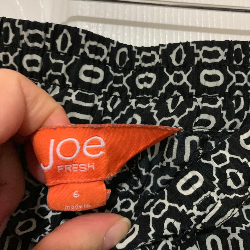 Joe Fresh, Patterned Drawstring Pants, Size 6 - Picture 2 of 2